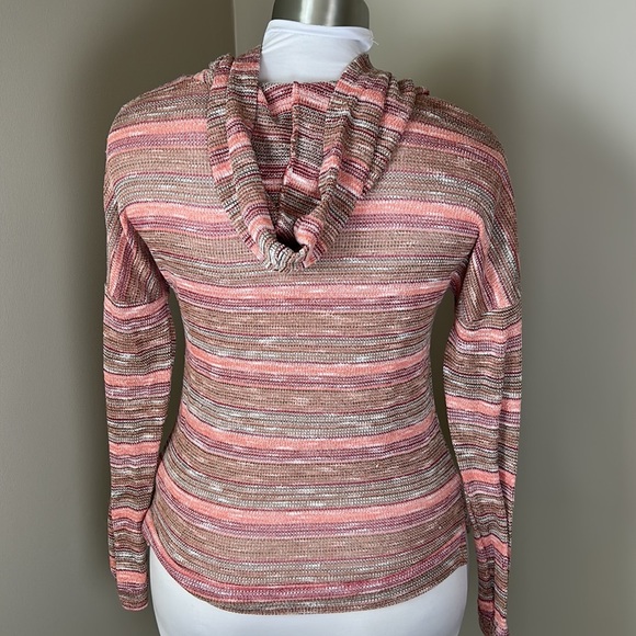 MAURICES Striped Sweater Hoodie Pink Shades Size Medium - Picture 2 of 7